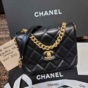 CHANEL 21B Mini Flap Bag (SOLD)